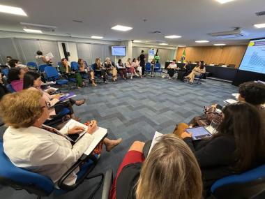 Em Brasília, SPM discute com o Governo Federal agenda comum para avanços nas políticas de gênero no país