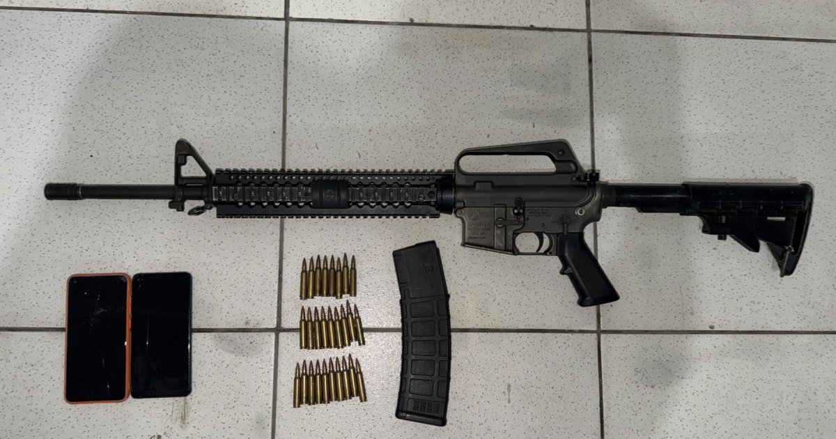 PM e PC apreendem fuzil e capturam dois suspeitos no Extremo Sul da Bahia